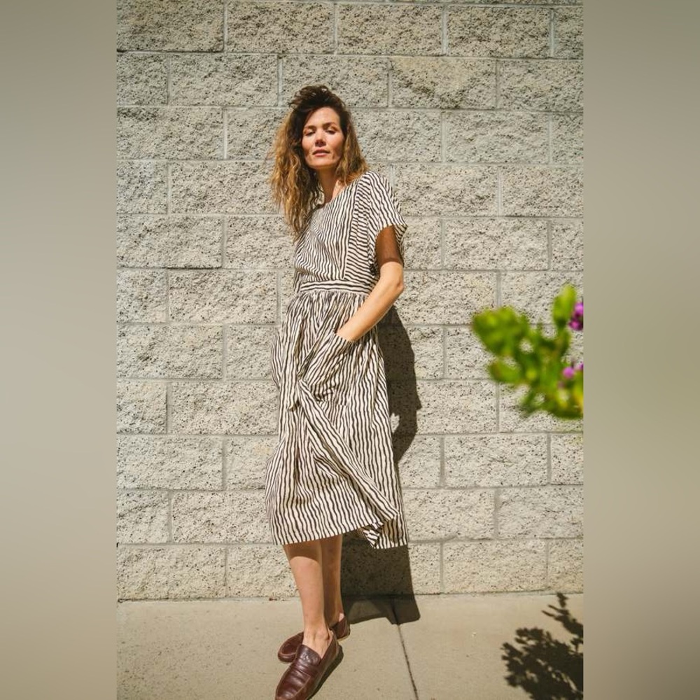 Striped Short-Sleeve Midi Dress in Ivory & Black